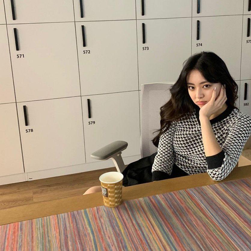 ITZY YUNA1