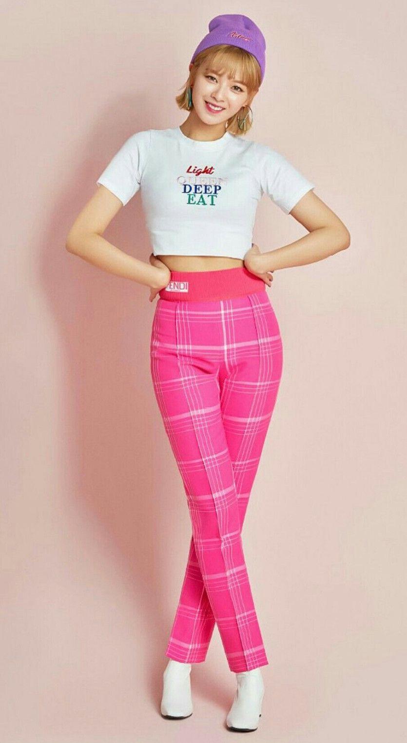 TWICE JEONGYEON0