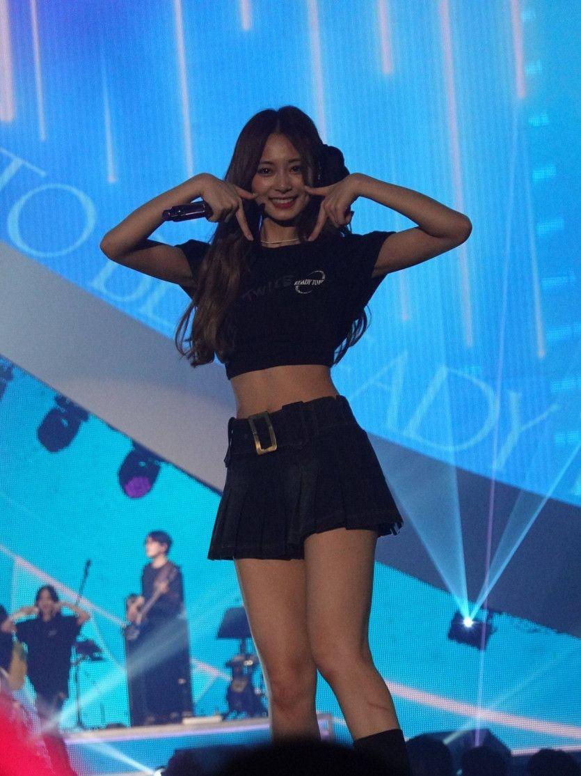 TWICE Tzuyu2