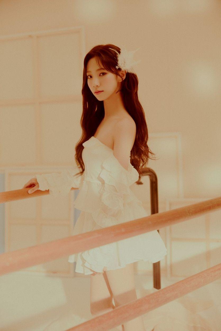 무용수 컨셉 화보 우주소녀 여름3