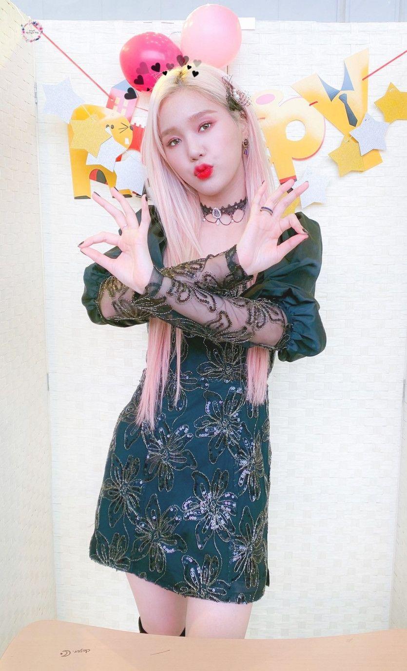 OH MY GIRL 미미1
