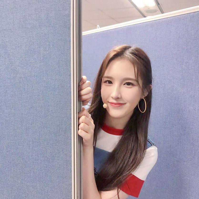 WEEEKLY 재희2