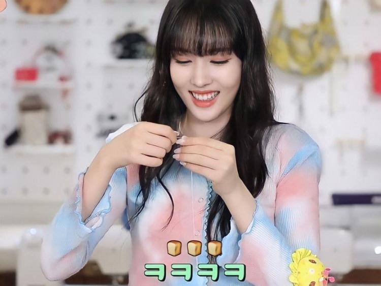 STAYC YOON0