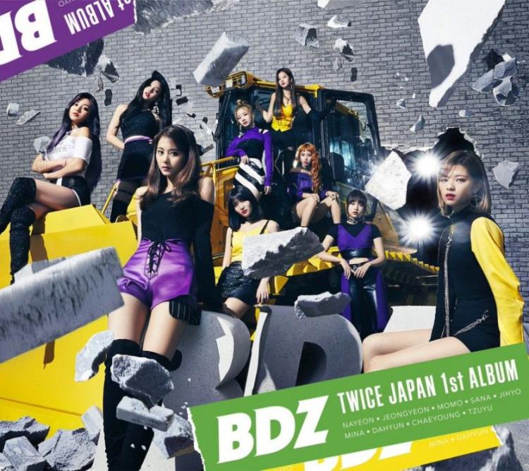 트와이스 'BDZ' 단체 포토티저0