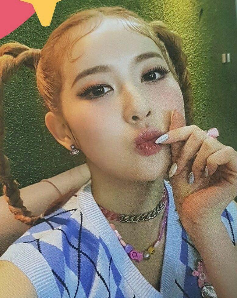 STAYC SIEUN2