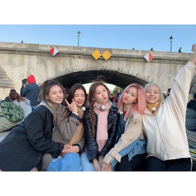 오늘 데뷔 2주년인 있지0