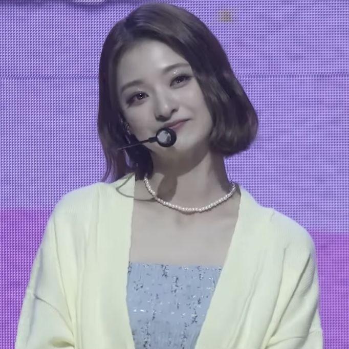 FROMIS 9  이나경0