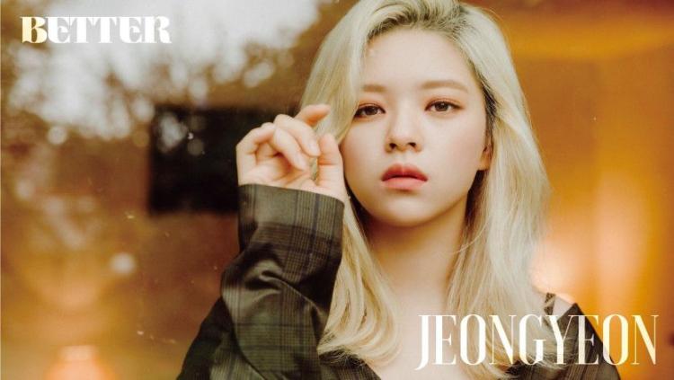 TWICE JEONGYEON0