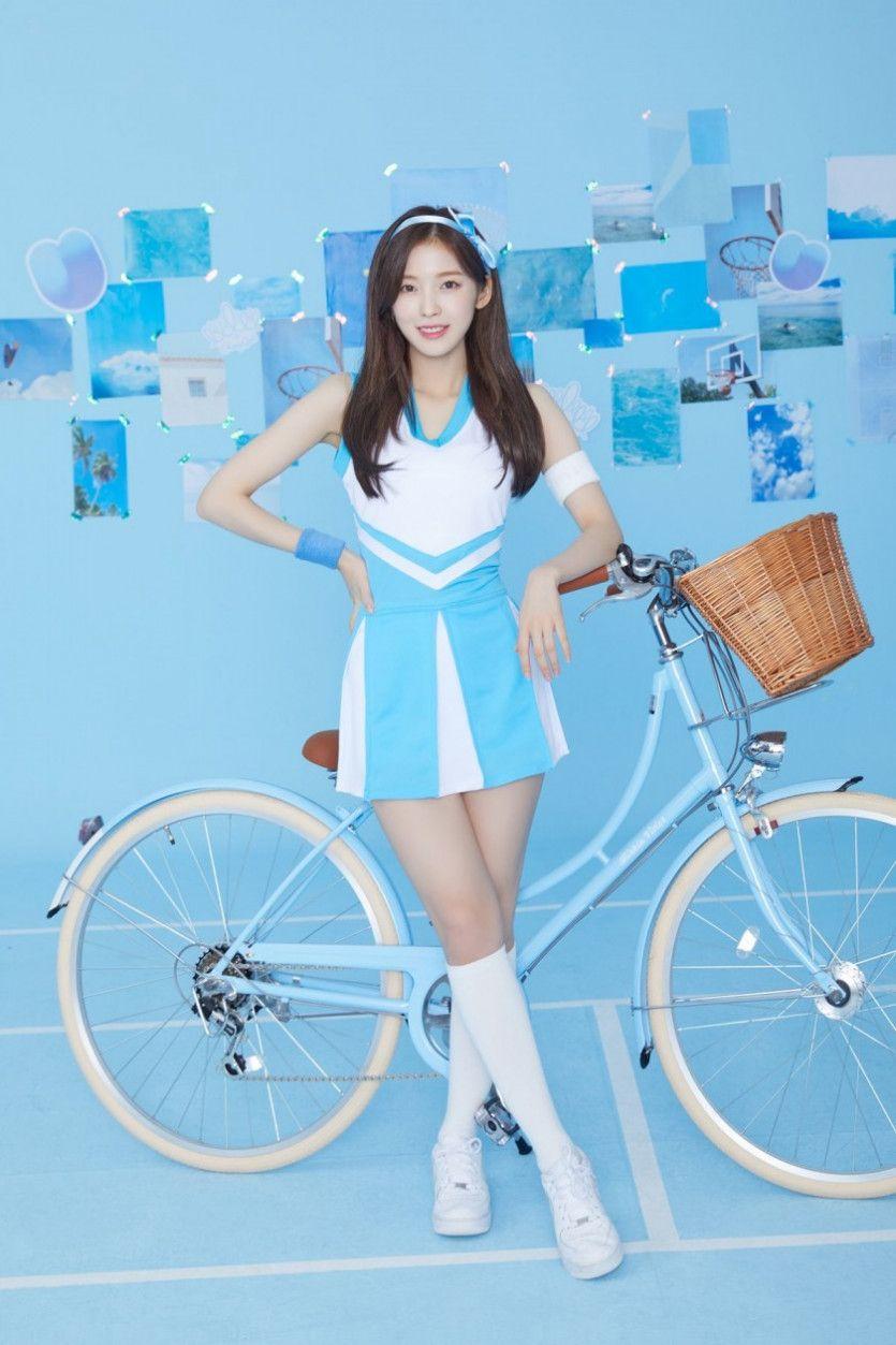치어리더 컨셉 화보 오마이걸 아린5