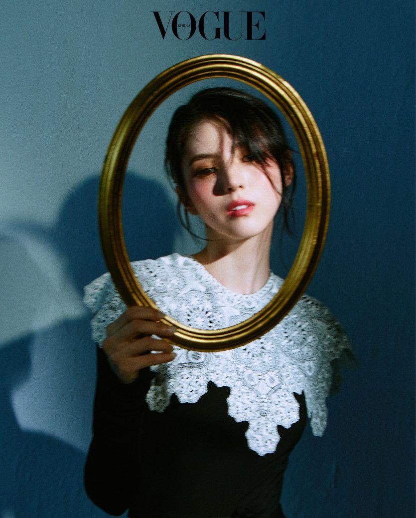 VOGUE 한소희4