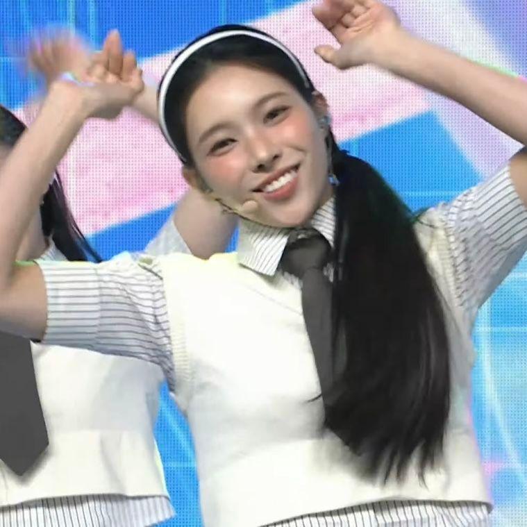 ILLIT 윤아0