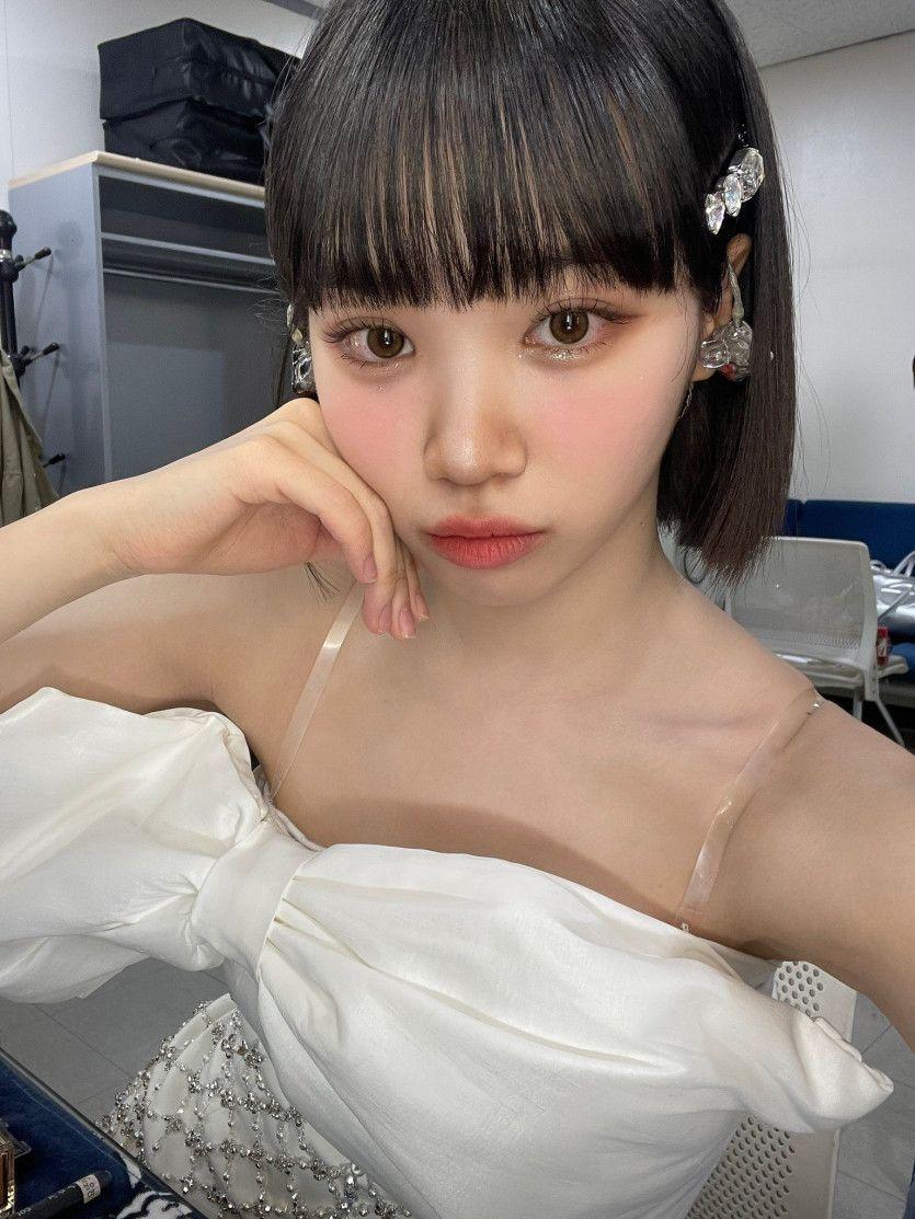LE SSERAFIM CHAEWON1