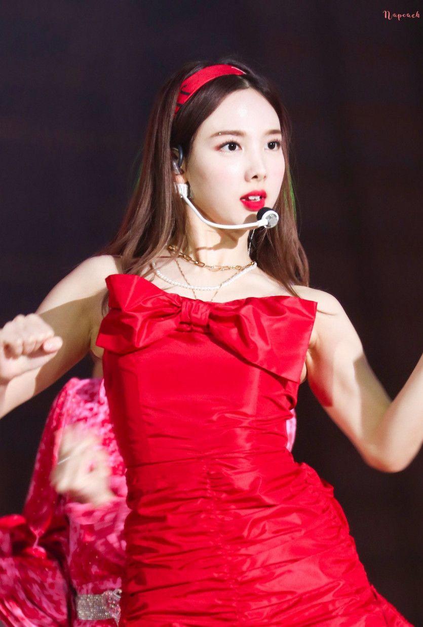 TWICE Nayeon1