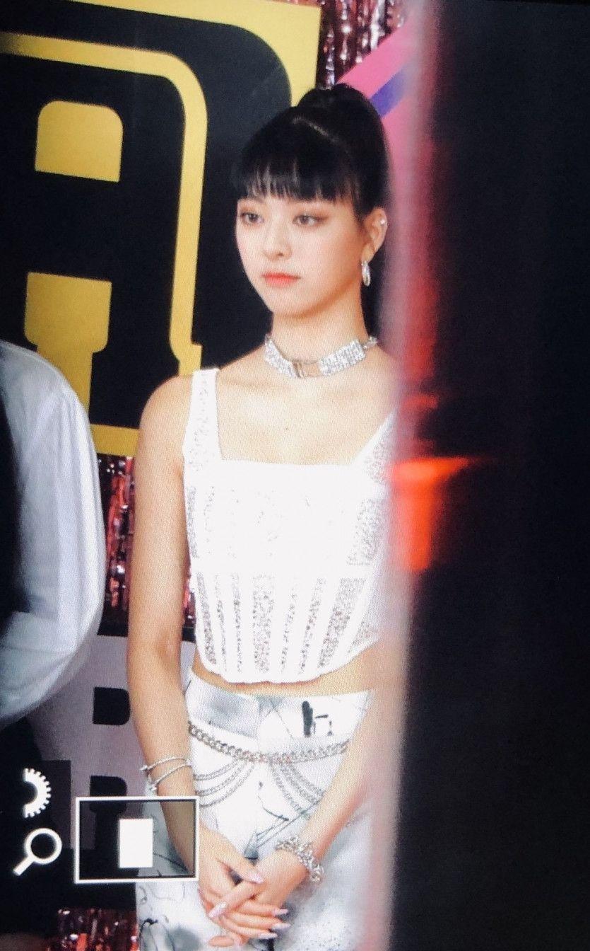 ITZY 유나1