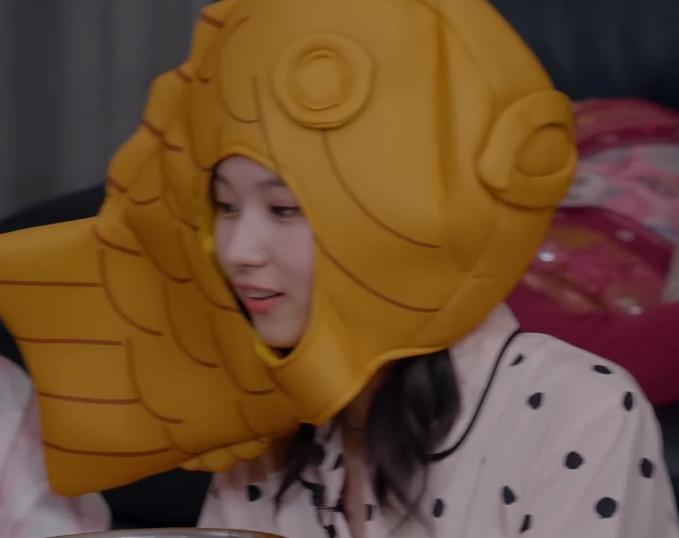 땅끝마을에서 붕어빵 팔아도 억대연봉 가능 사나4