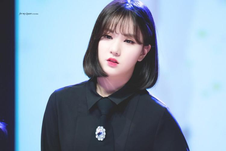 여자친구 은하.jpg6