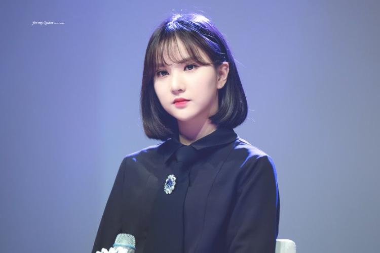 여자친구 은하.jpg8