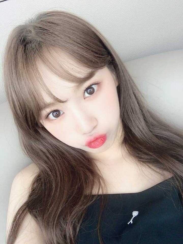 LE SSERAFIM 채원1