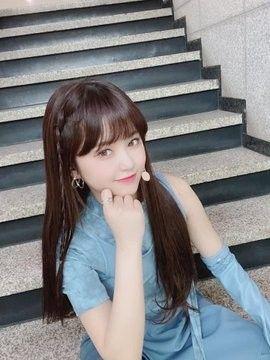 EVERGLOW 박지원2