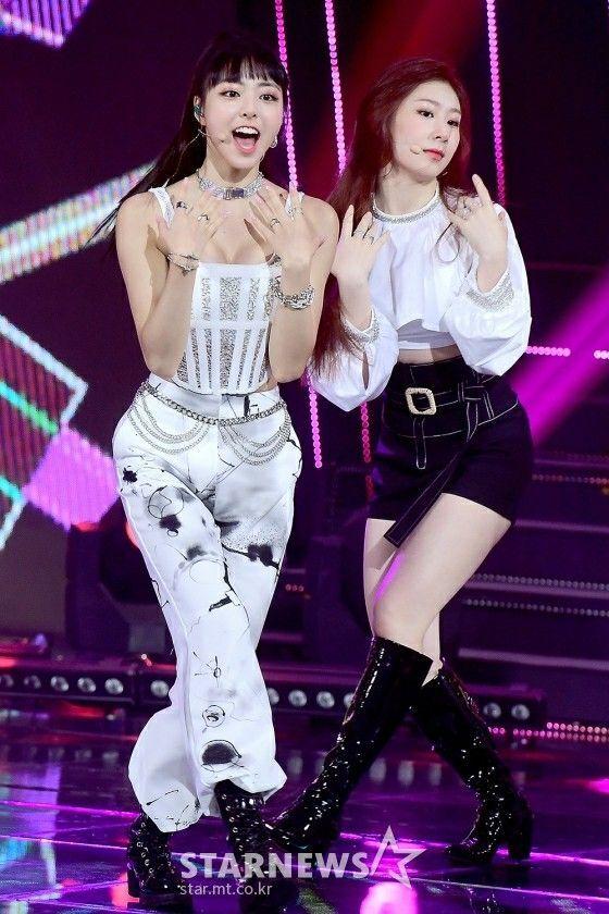 ITZY 유나0