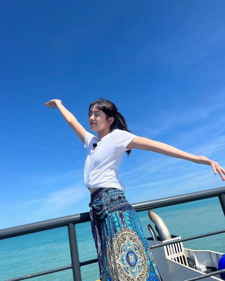 IVE YUJIN0