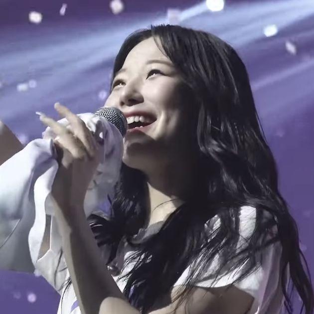 FROMIS 9  백지헌0