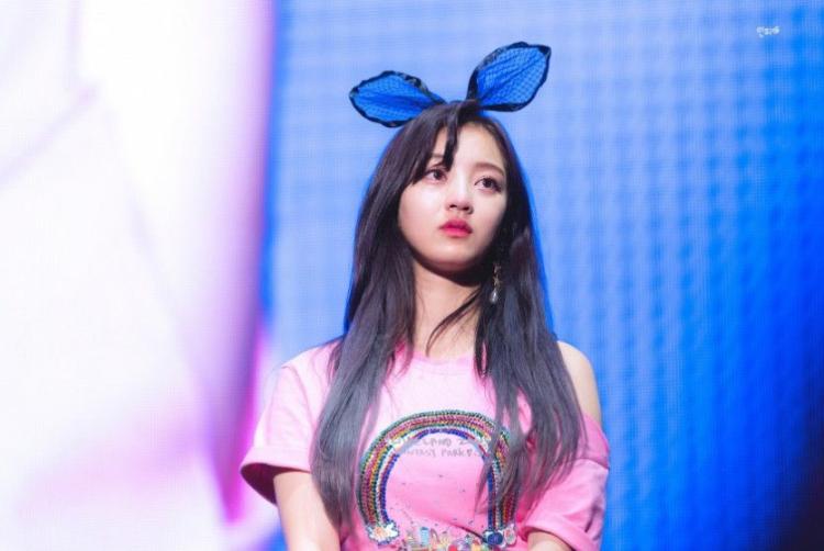 콘서트에서 우는 지효3