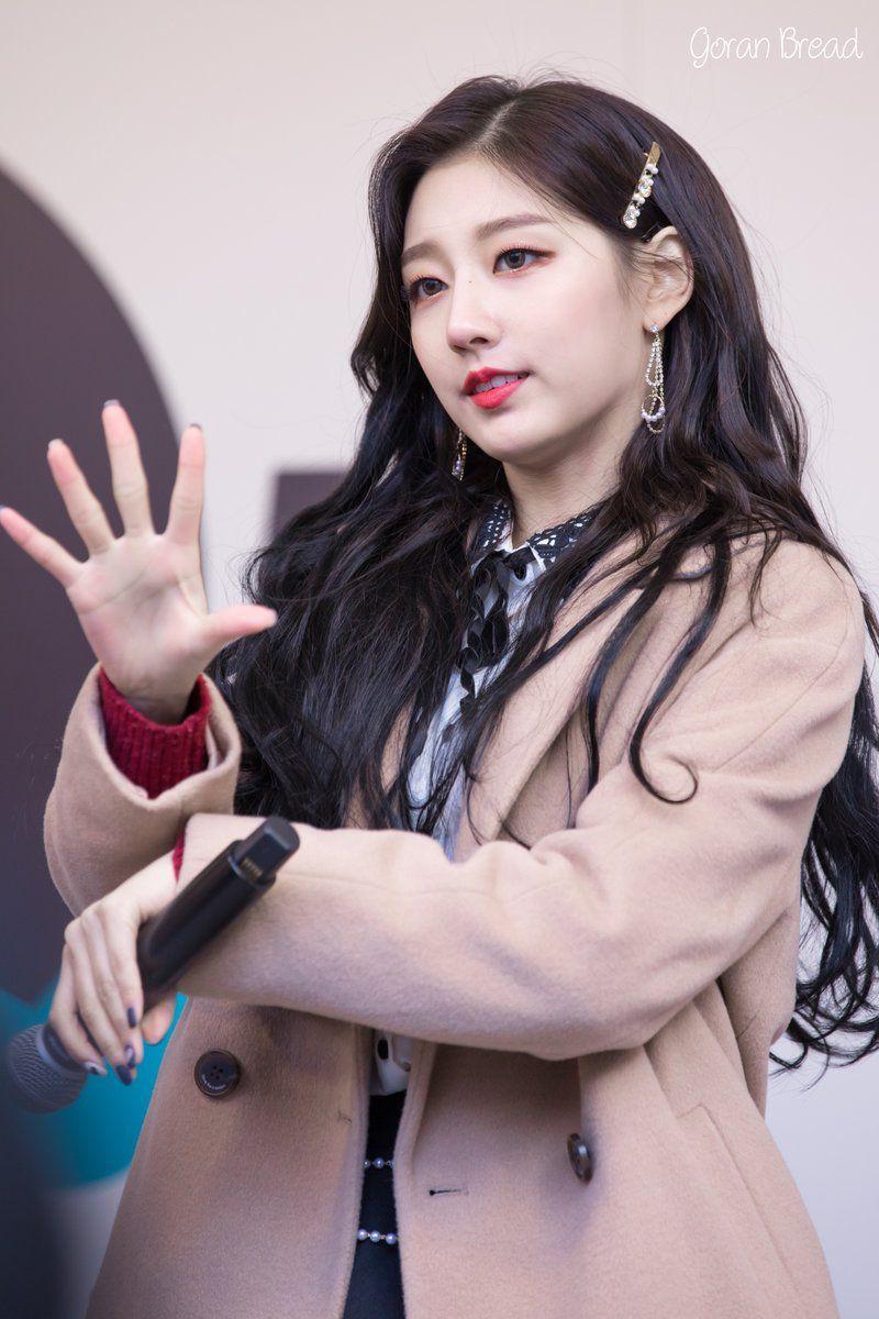 러블리즈 일본프로모션 고란 정예인1
