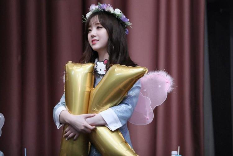 러블리즈 꽃케이 김지연1