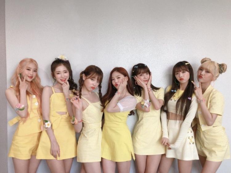 오마이걸 7주년 무지개색2