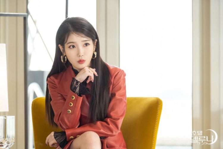 아이유 강미나 이준기 (호텔 델루나/고/6p)3