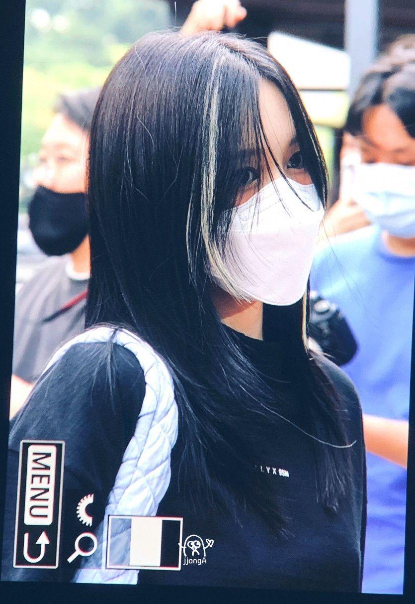 TWICE MINA1