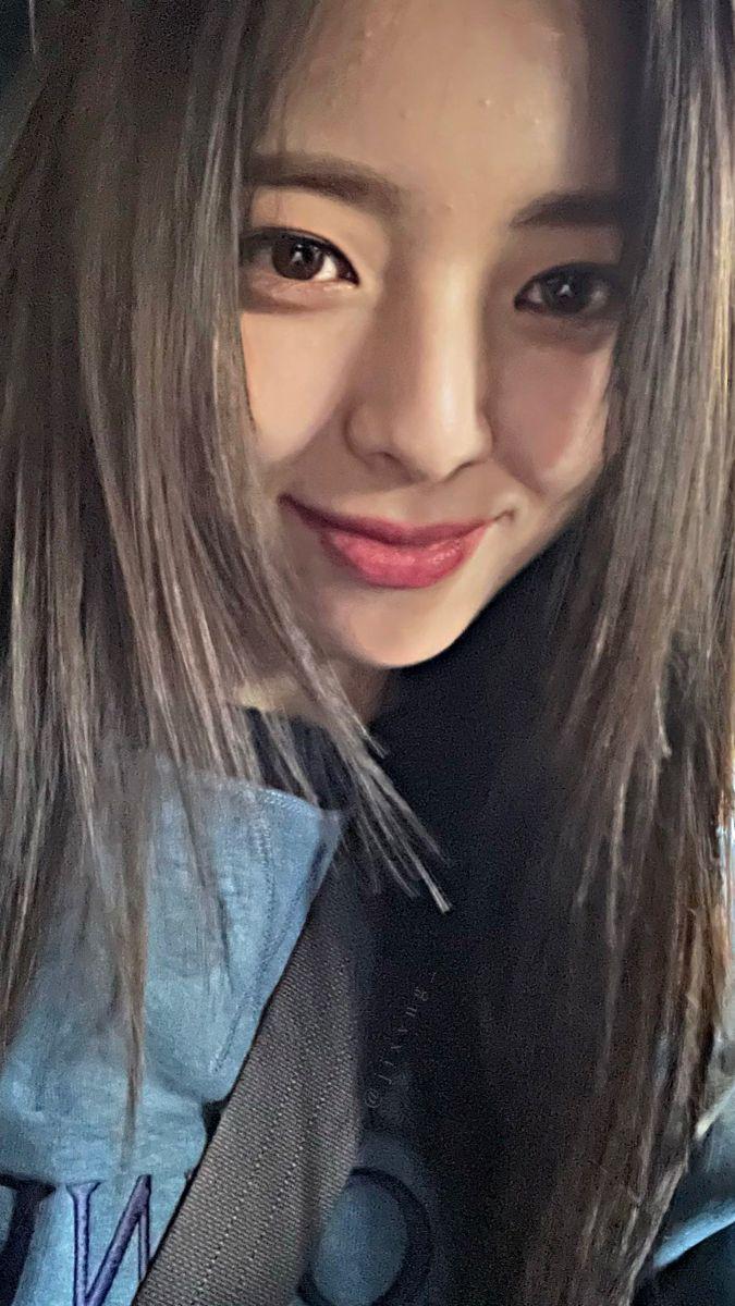 ITZY 유나1