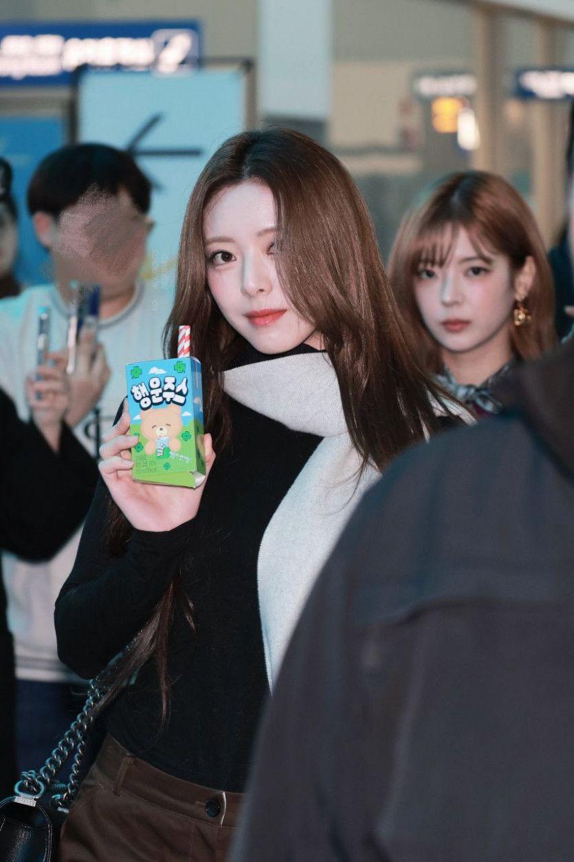 ITZY 유나0