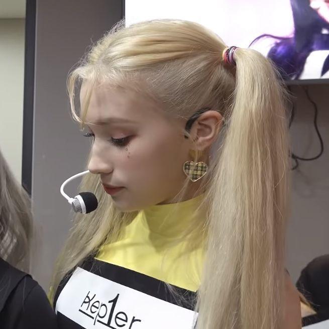 KEP1ER휴닝바히에0