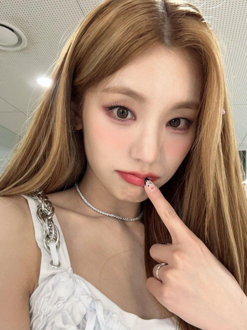 ITZY YEJI1