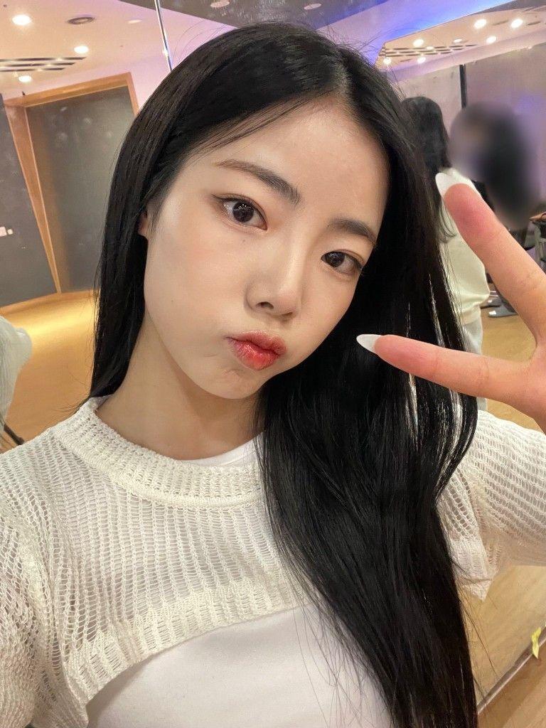PURPLE KISS  NA GO EUN1