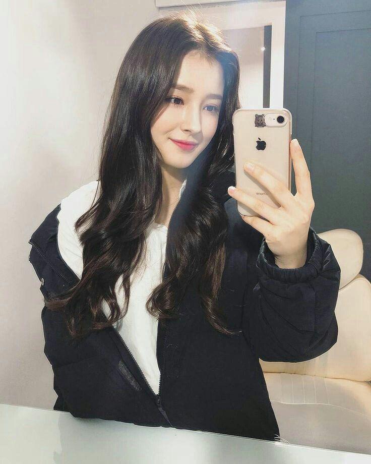 인형 같은 미모...낸시 셀카0