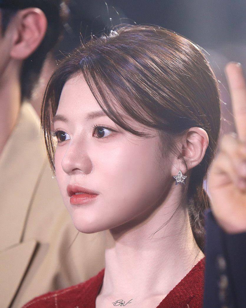고윤정 근접 실물 체감4