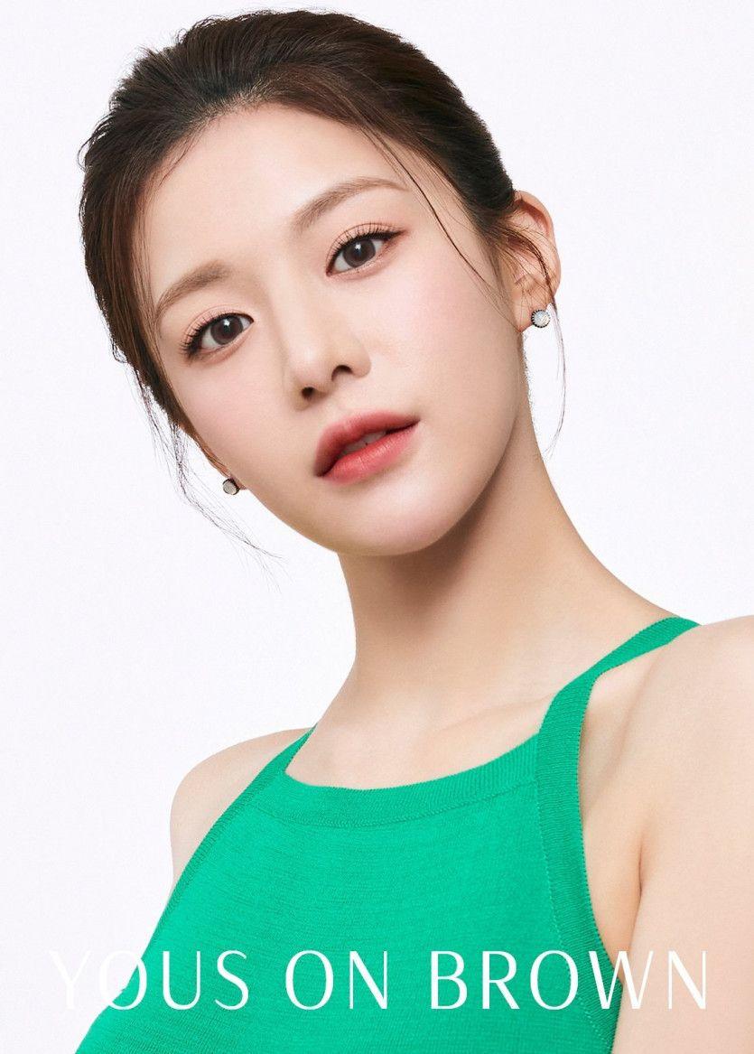 고윤정 렌즈미8