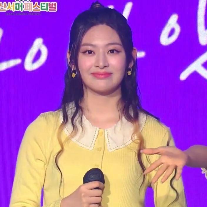 STAYC Seeun2