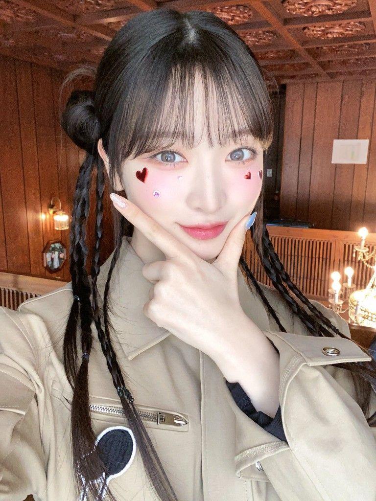 Billlie Haruna1
