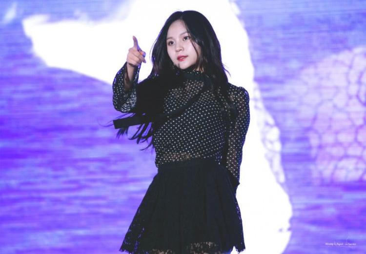 여자친구 엄지2