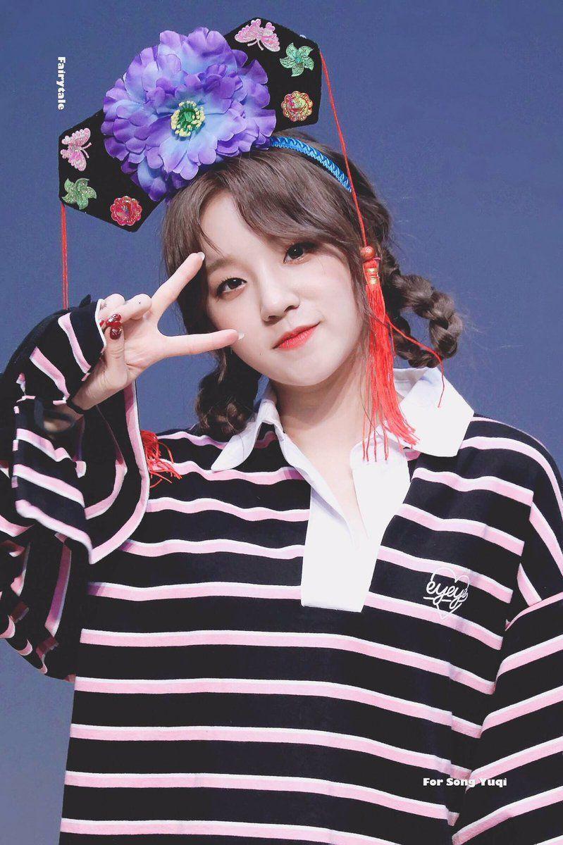 (G)I-DLE YUQI0