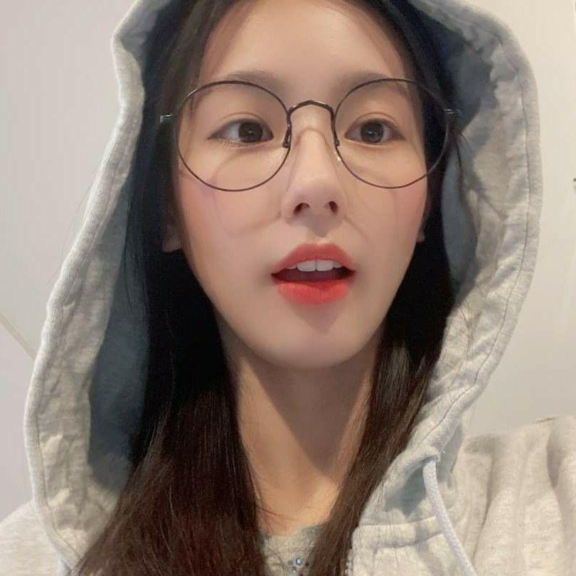 (G)I-DLE MIYEON0