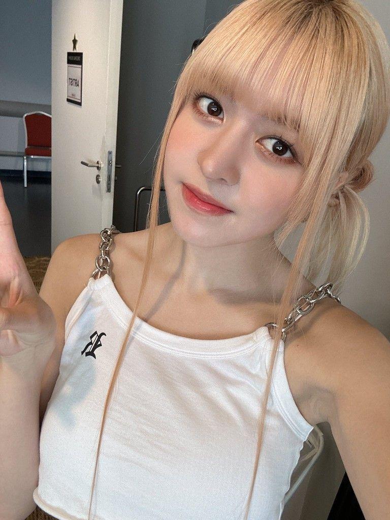 NMIXX 릴리모로우1