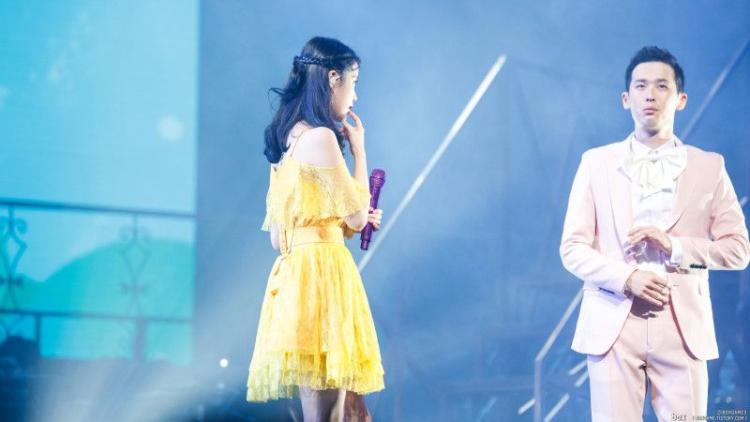 아이유 (고화질 28p)7