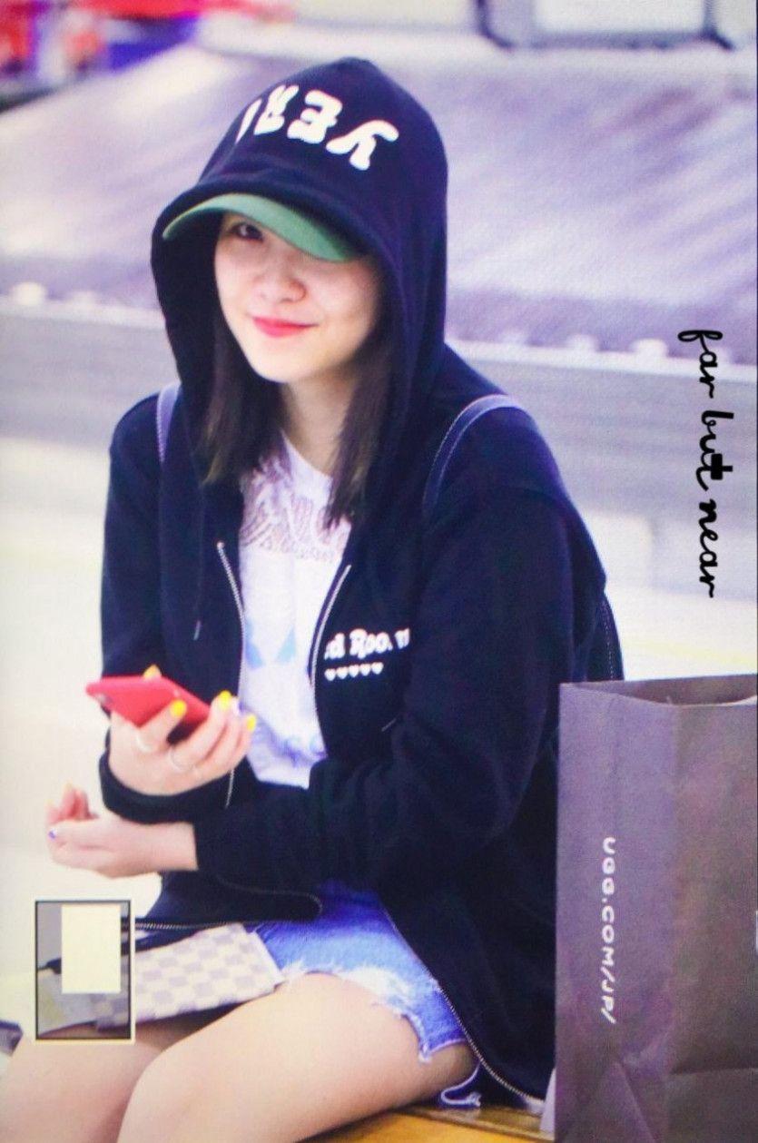 입국하는 레드벨벳4