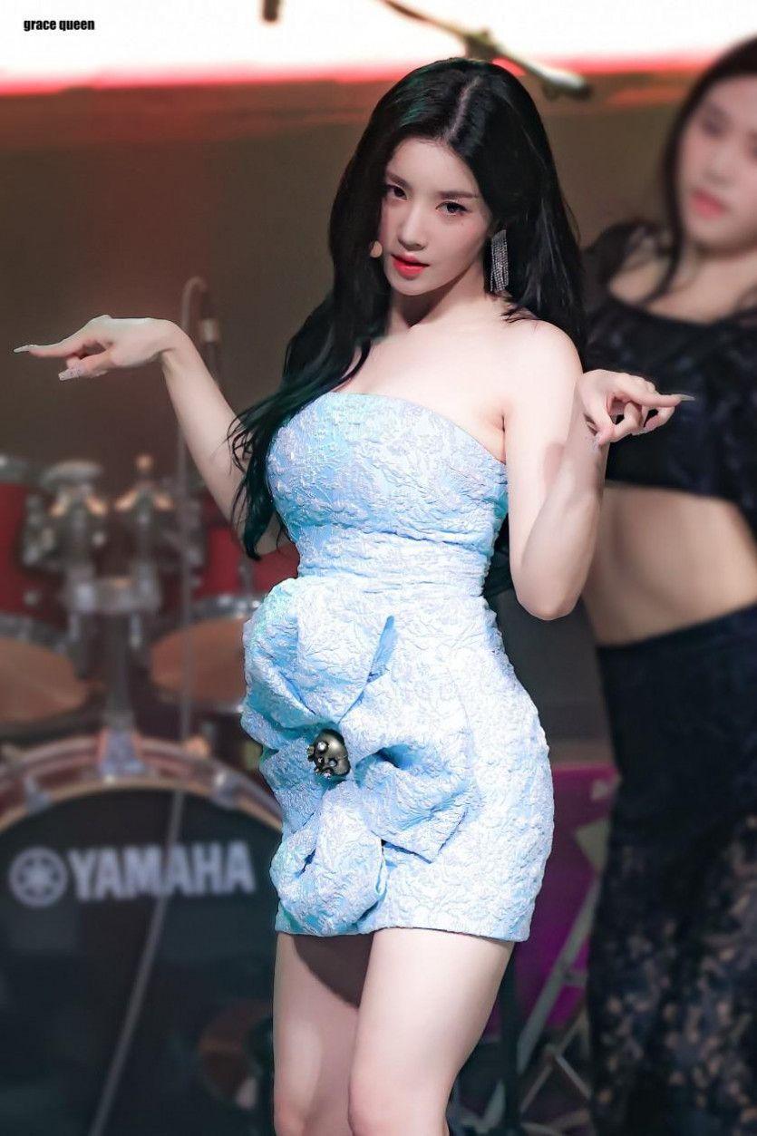오프솔더 권은비4