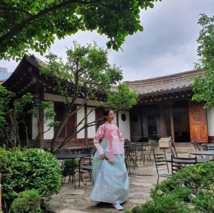 한복입은 나영1